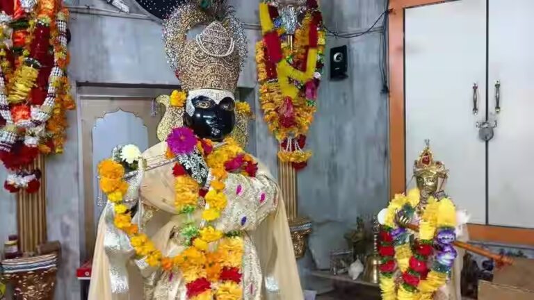 The Full Story of Brijraj Swami Mandir of Nurpur,(Hp) – A Temple of Eternal Love 10 brij raj swami temple nurpur kangra temples 1nf6v93