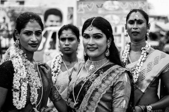 Do Kinnars Also Marry? किन्नर भी करतेहैविवाह जानेकौन हैउनका पति? 11 Miss Koovagam An Indian Photoseries Highlighting The Beauty Of The Transgender Community